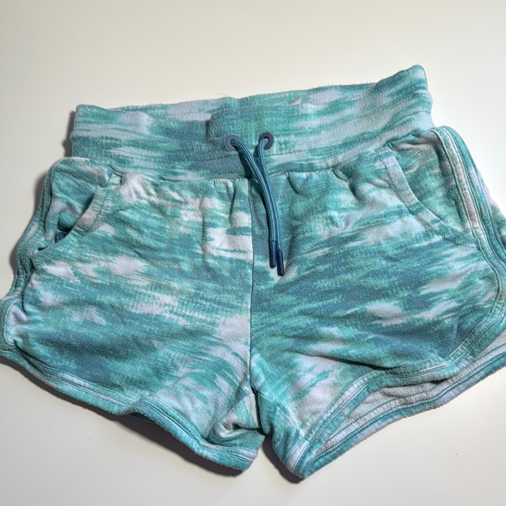 Athleta Girl Green Tie-Dye Shorts L/qw